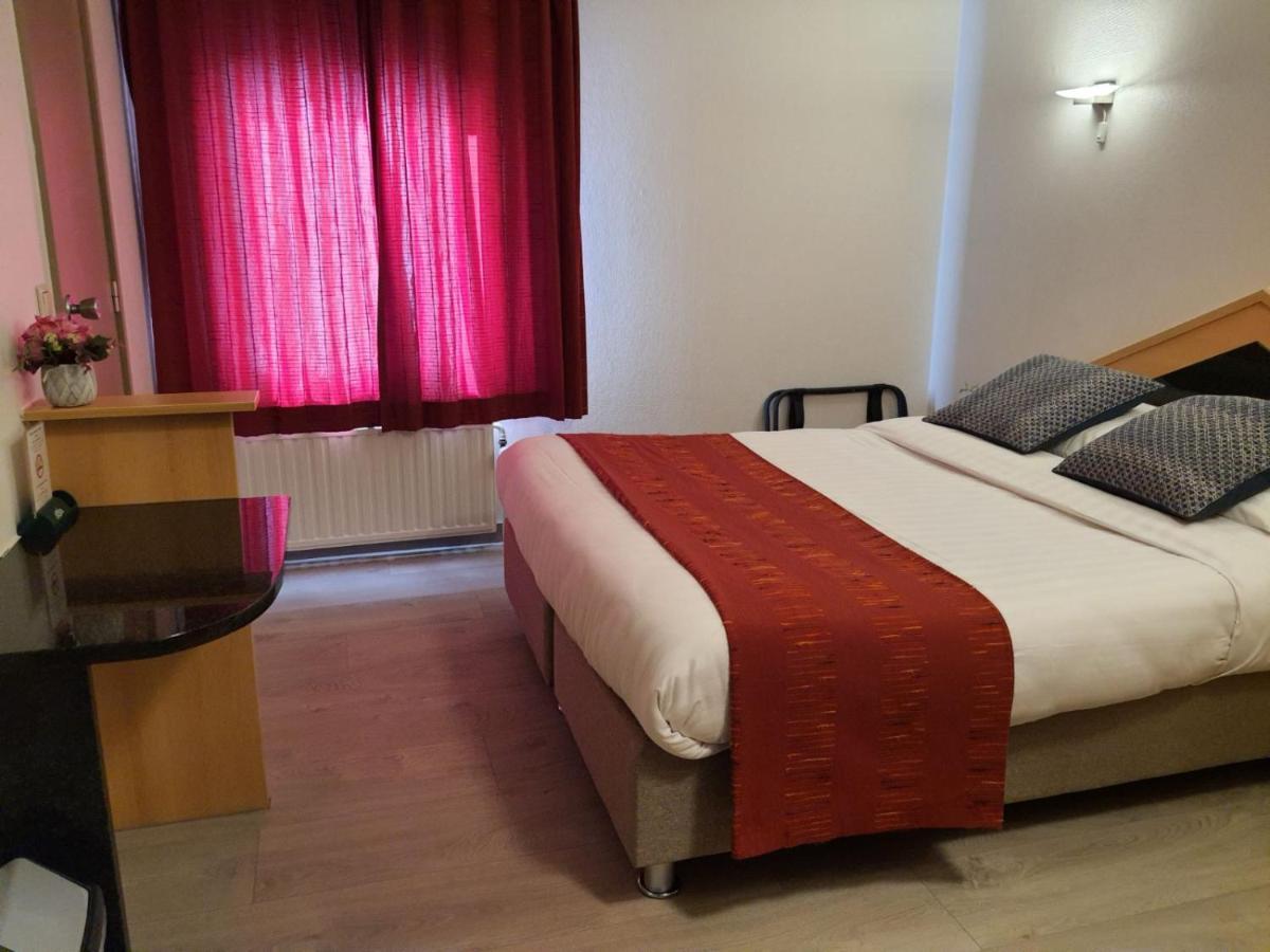 Hotel New Flanders Синт-Никлас Екстериор снимка
