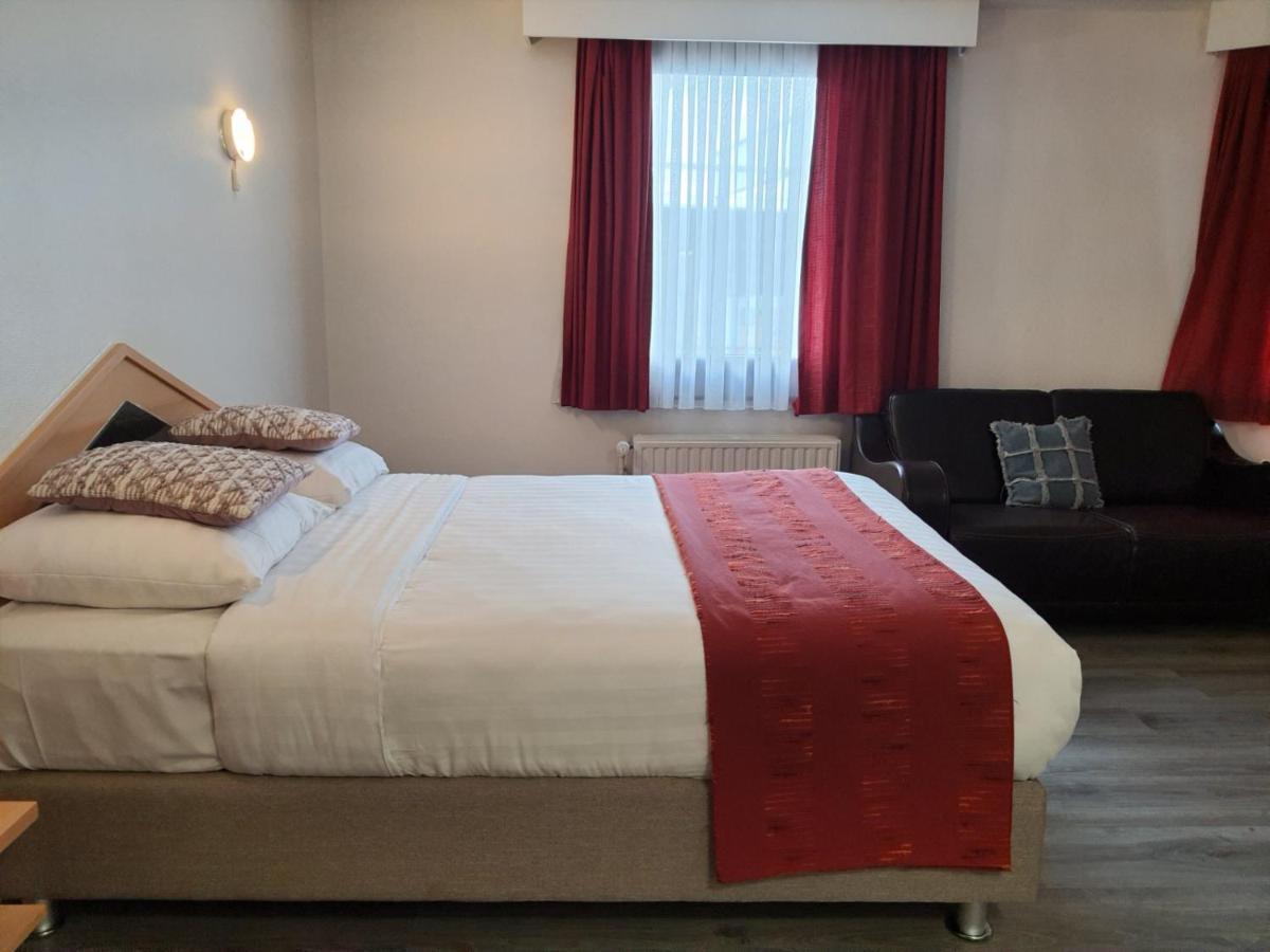 Hotel New Flanders Синт-Никлас Екстериор снимка