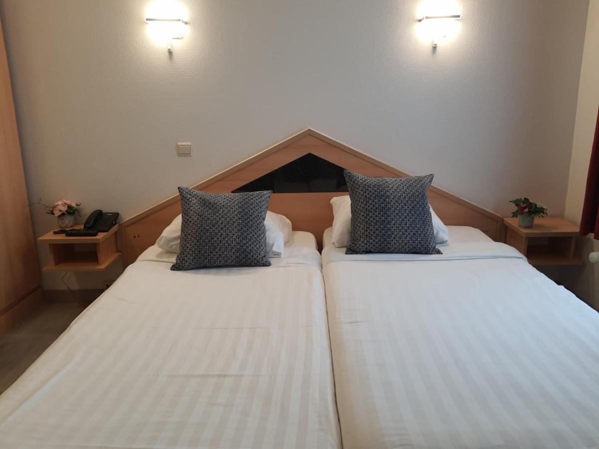 Hotel New Flanders Синт-Никлас Екстериор снимка