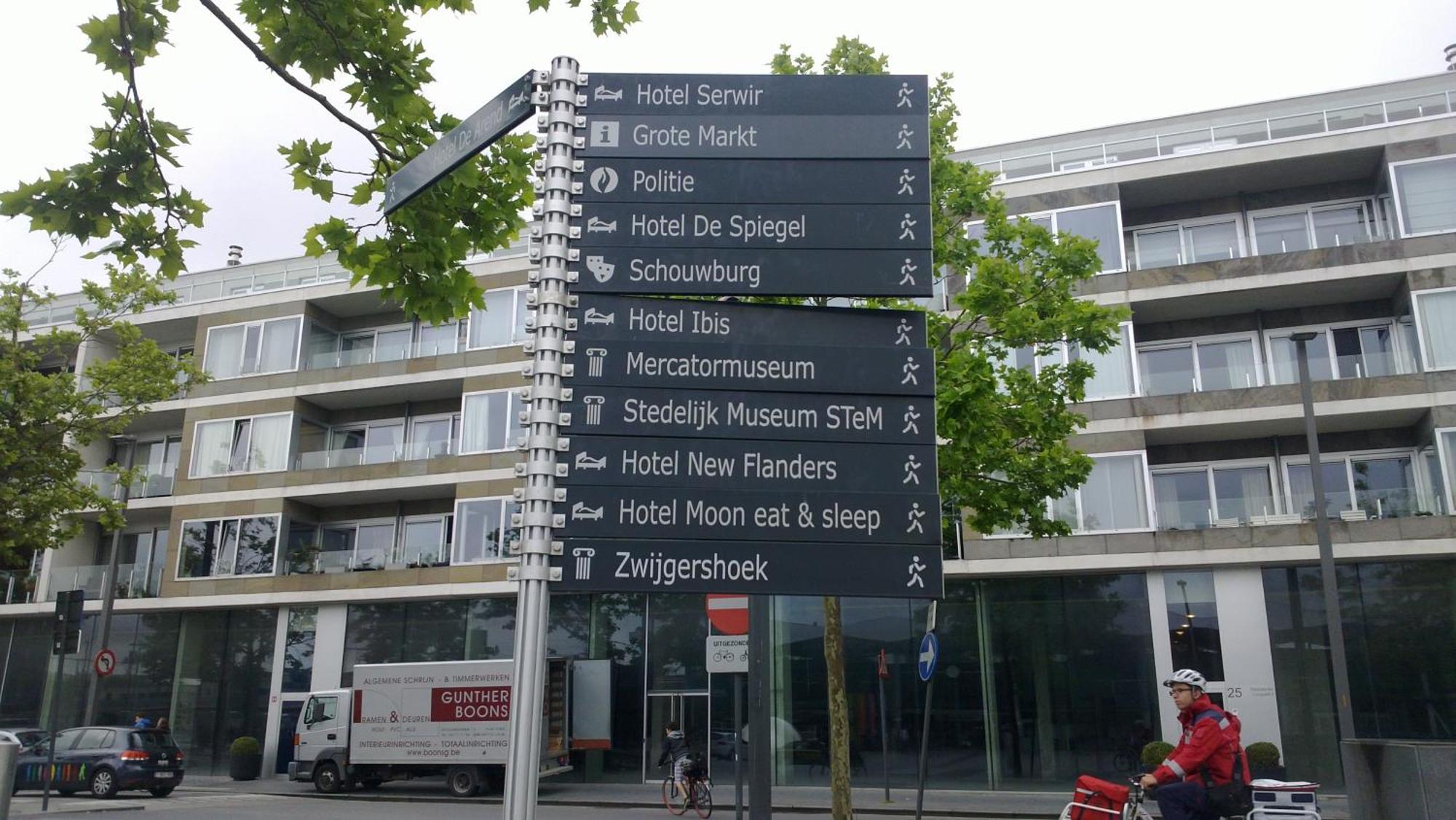 Hotel New Flanders Синт-Никлас Екстериор снимка