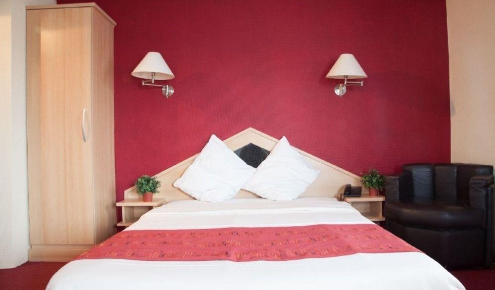Hotel New Flanders Синт-Никлас Екстериор снимка